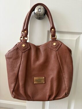 Marc Jacobs Brown Pebbled Leather Shoulder Bag with Gold Hardware